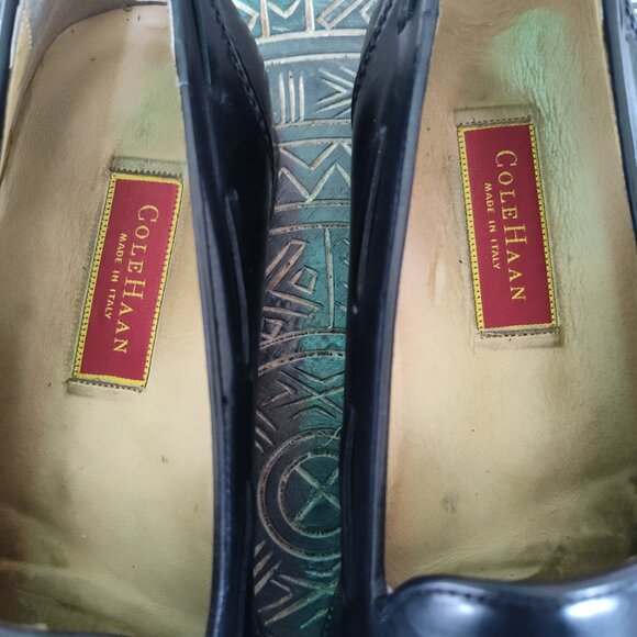 Men's Black Loafer - Picture 2 of 8